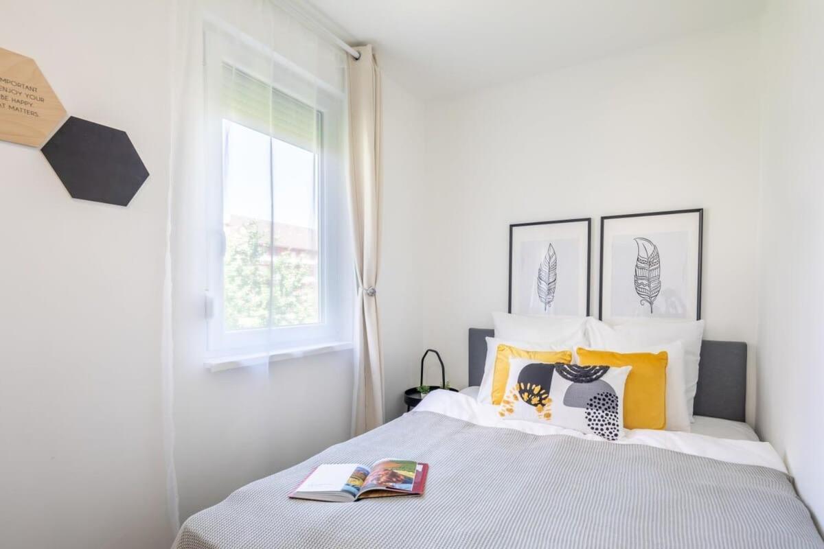 Ferienwohnung Sunny Balcony - Cute And Cozy Budapest Exterior foto